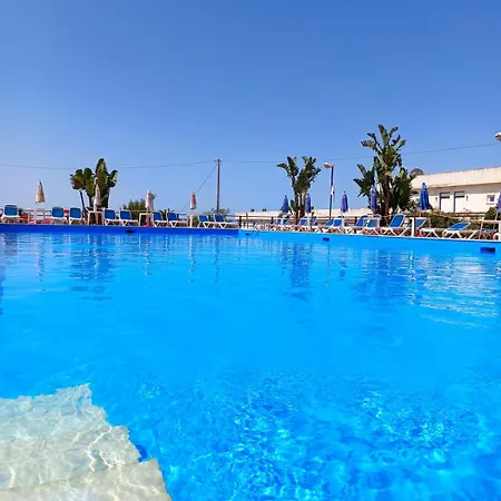 Apartahotel Costa Makauda