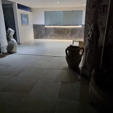 Aparthotel Costa Makauda 3*